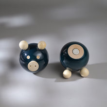 Load image into Gallery viewer, OINKSTON magnets (single)