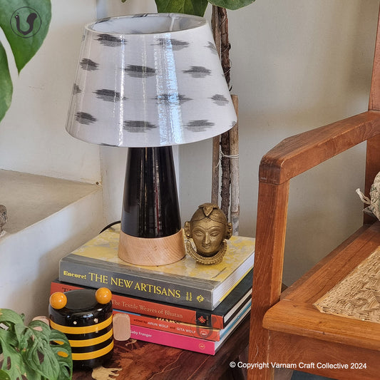 MUSHROOM LAMP (Black Ikkat - Black Slant)