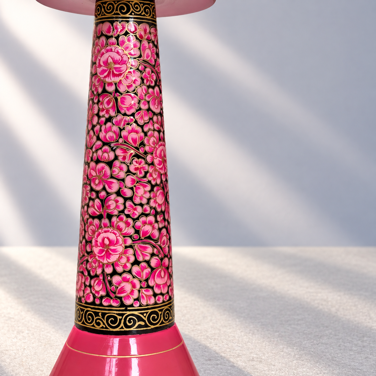 NAQQASHI VILLAKKU PINK FLORALS