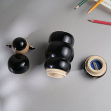 Load image into Gallery viewer, WOOLSWORTH COLOURING BOX