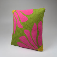 Load image into Gallery viewer, Pawston florals Crewel