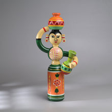 Load image into Gallery viewer, LADY WITH POT (single)