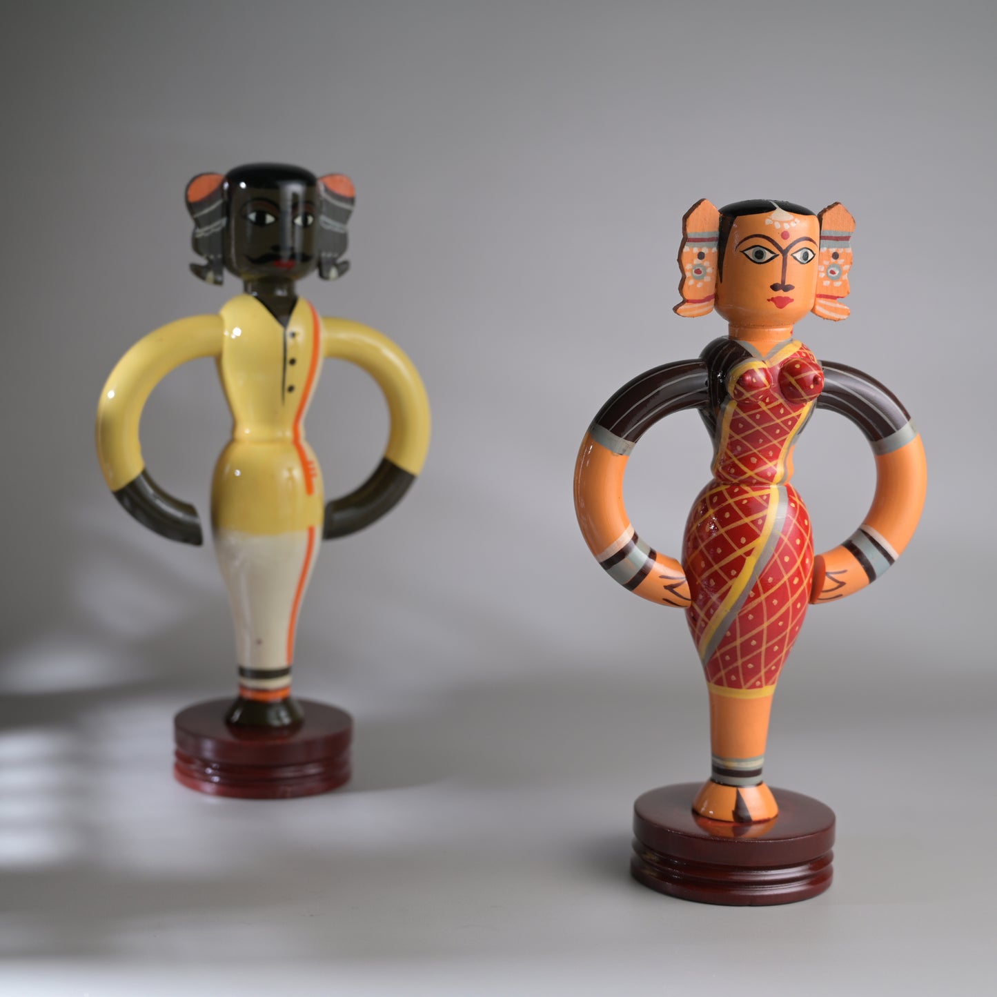 Raja Rani Gombe (set)