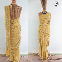 Load image into Gallery viewer, FLORAL BLOOMS SAREE