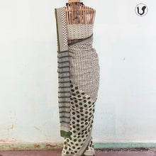 Load image into Gallery viewer, POLKA N CUBES in green