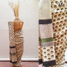 Load image into Gallery viewer, HALF-MOON Saree in green