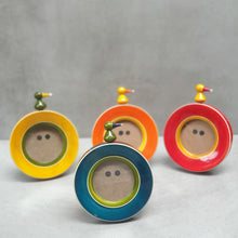 Load image into Gallery viewer, KURUVI photo frames