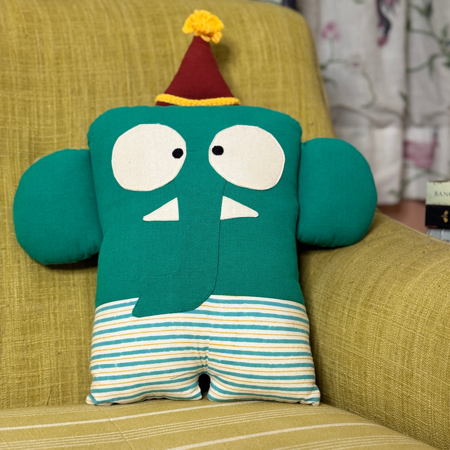 FLAPPY CUSHION DOLL aqua