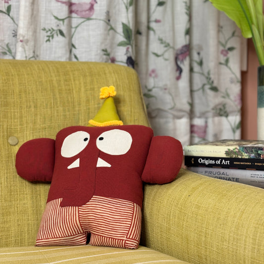 FLAPPY CUSHION DOLL Maroon