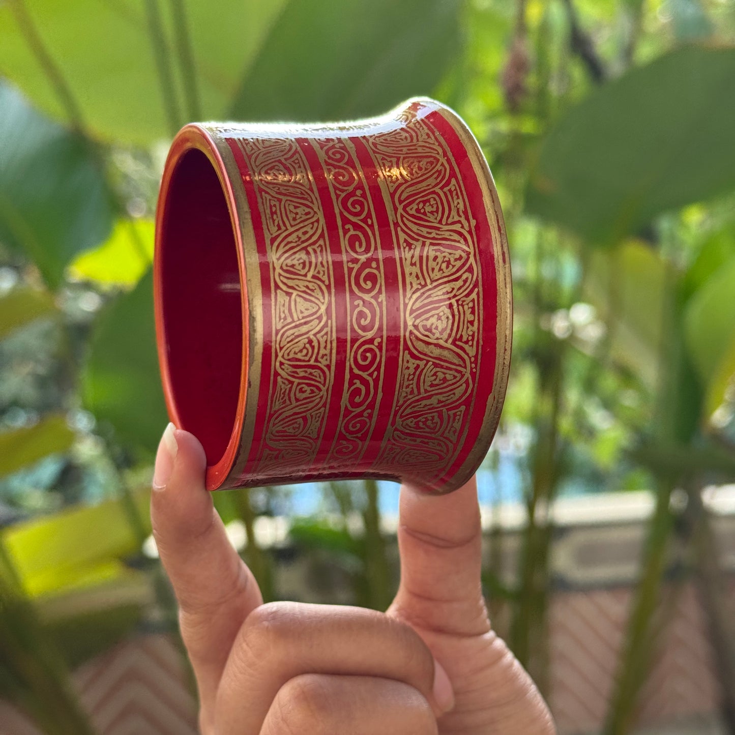 A LITTLE BENT NAQQASH red-gold/2.4