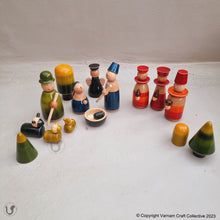 Load image into Gallery viewer, THE NATIVITY SET