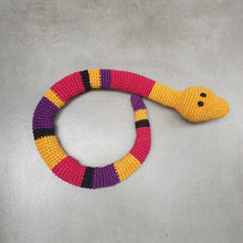Load image into Gallery viewer, SNEAKY SNAKE CROCHET