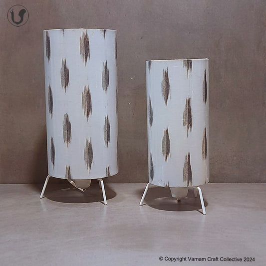 BLACK STROKES IKKAT LAMP (single)