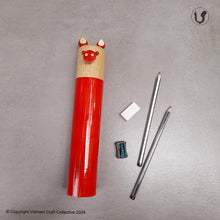 Load image into Gallery viewer, Oinkston pencil box