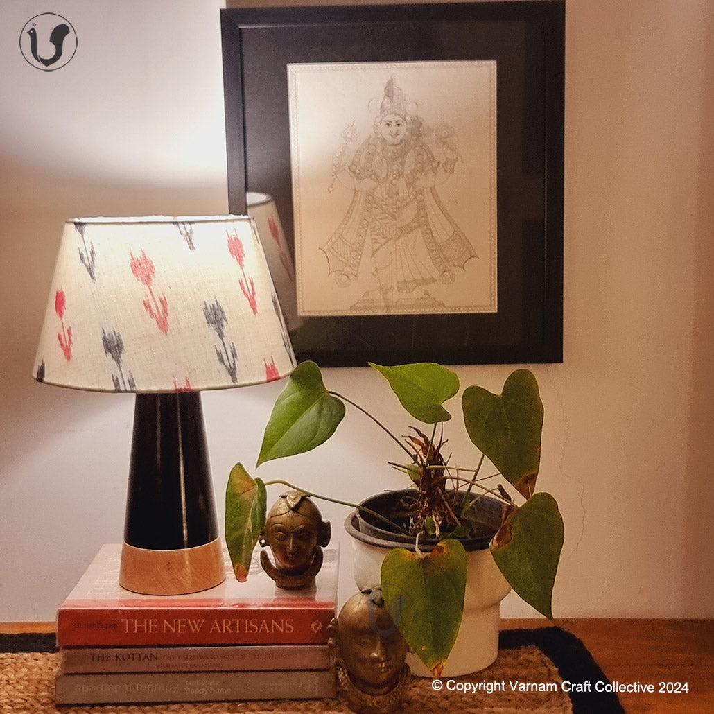 MUSHROOM LAMP (red grey Ikkat - Black Slant)