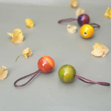 Load image into Gallery viewer, 5 MINI BAUBLES