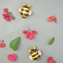 Load image into Gallery viewer, Ms McBEE