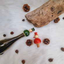 Load image into Gallery viewer, FLAKY SNOWMAN bottle stoppers (a pair)