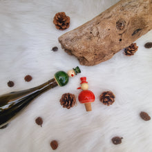 Load image into Gallery viewer, FLAKY SNOWMAN bottle stoppers (a pair)