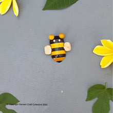 Load image into Gallery viewer, Ms McBEE