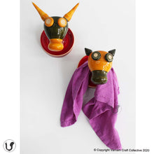 Load image into Gallery viewer, COW-N-BULL WALL HOOKS (set)
