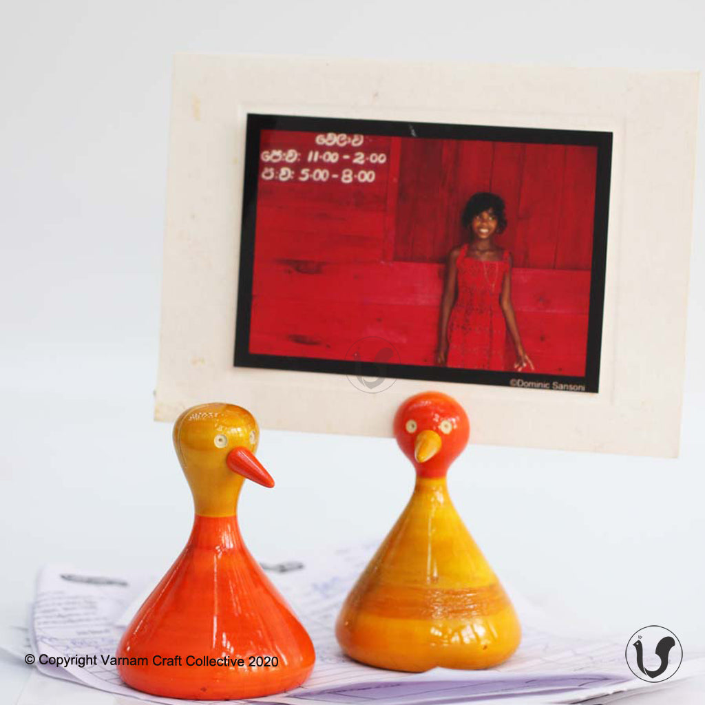 GUBBI paperweight-n-photostands