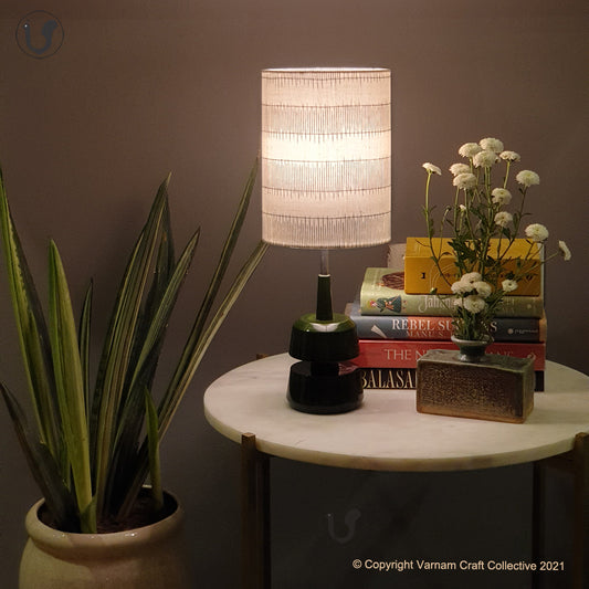 MINI TRIKONE Black ~ 6X8" BLACK STRIPES IKAT