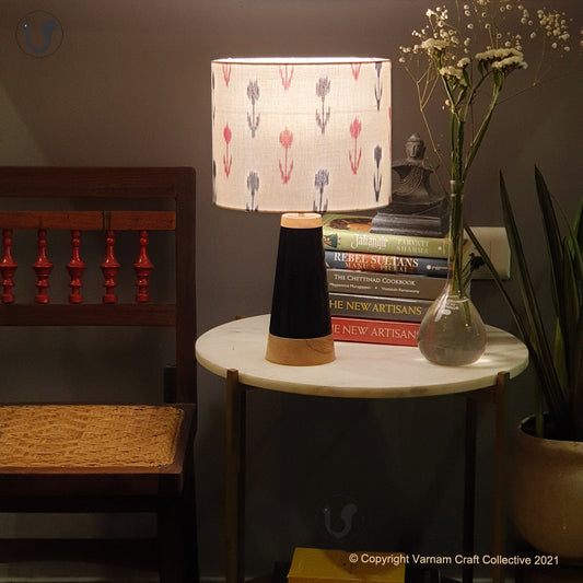 SLANT Black ~ 10" GreyRed IKAT