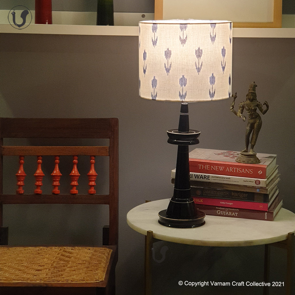 VILLAKKU BASE Black ~ 10" Blue Arrows Ikat