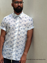 Load image into Gallery viewer, SLIPPY SLOPS snails in Blue (half sleeves)