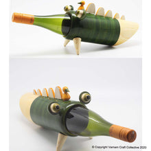 Load image into Gallery viewer, SNAPPY THE CROC wine bottle holder
