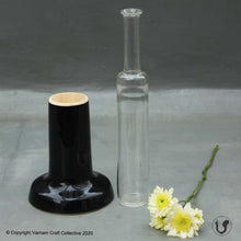 Load image into Gallery viewer, SCANDI FLOWER VASE