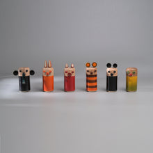 Load image into Gallery viewer, OINKSTON red Magnet
