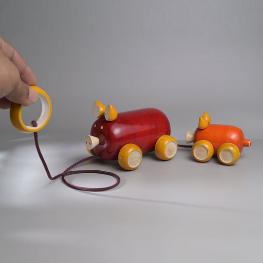 OINKSTON pull toy