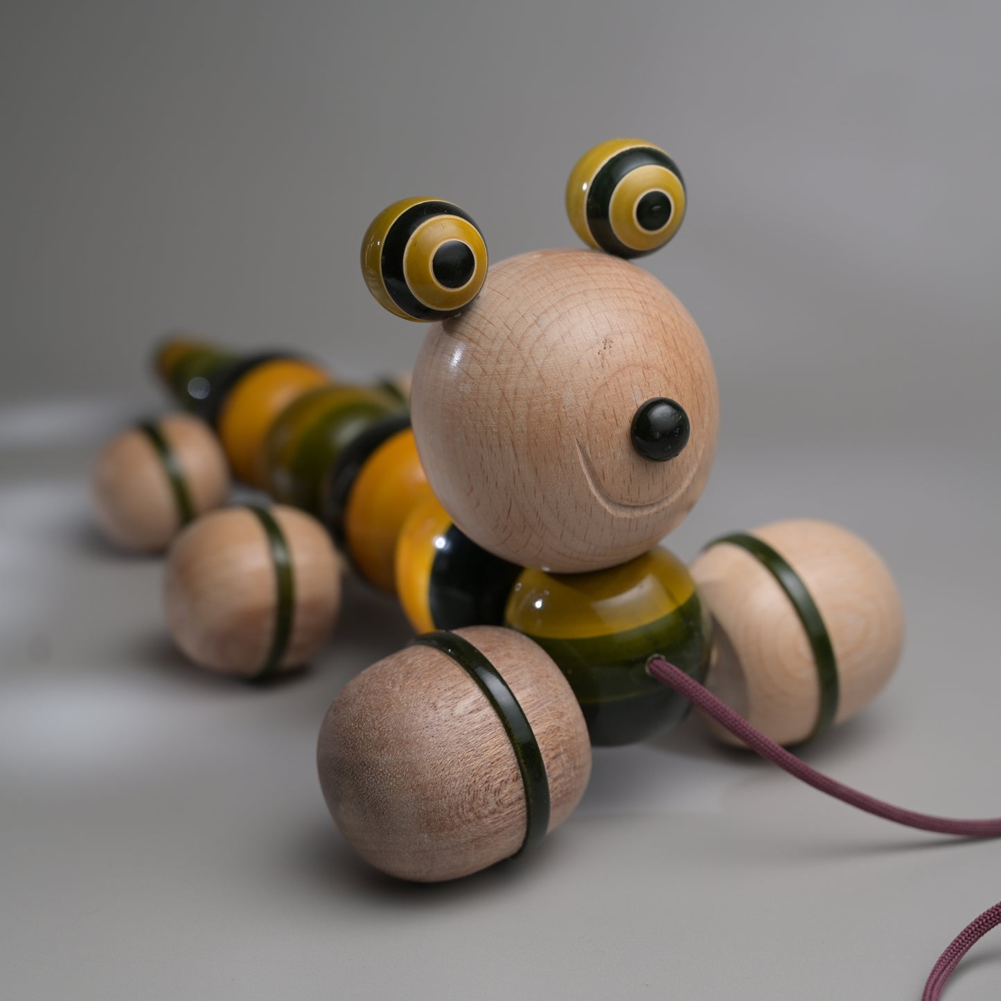 WIGGLES the caterpillar pull toy