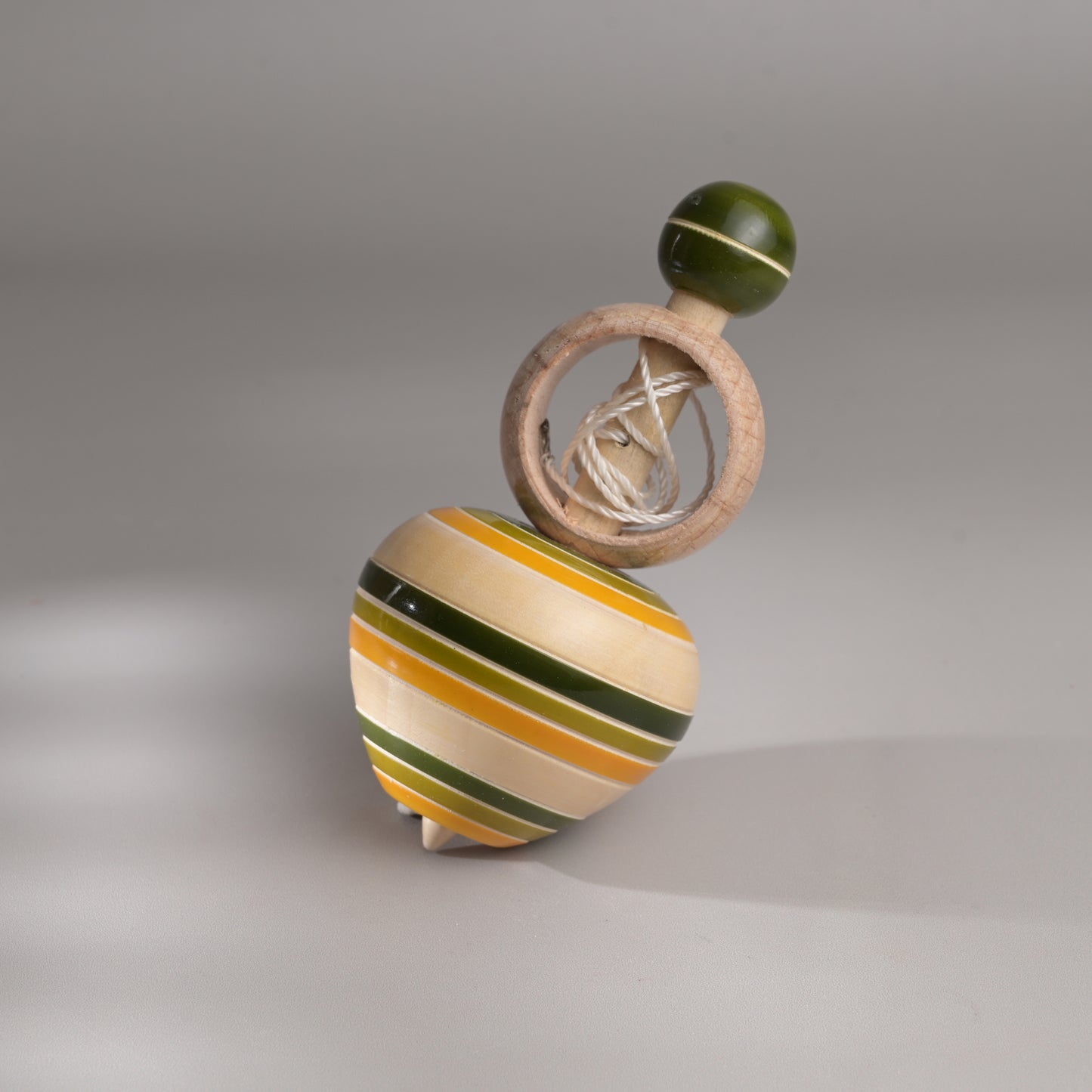 LATTOOS spinning tops