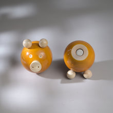 Load image into Gallery viewer, OINKSTON magnets (single)
