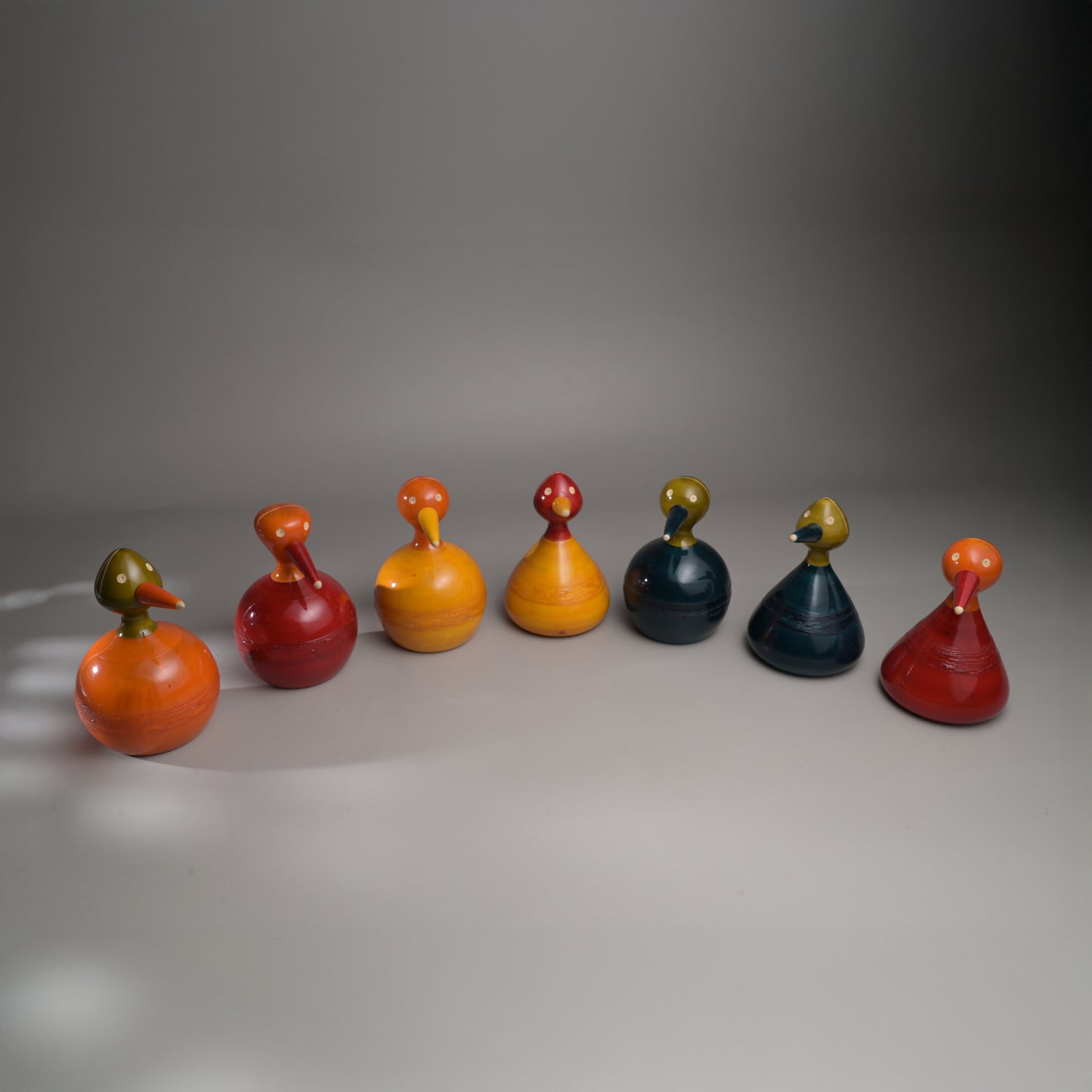 GUBBI paperweight-n-photostands