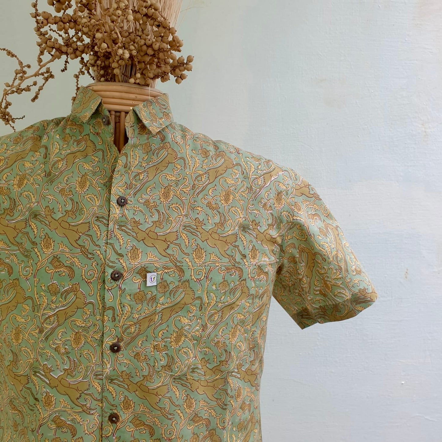 DANCING DEER (Half Sleeves)