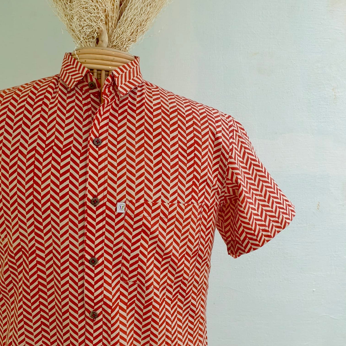 SLANT LINES (Half Sleeves)