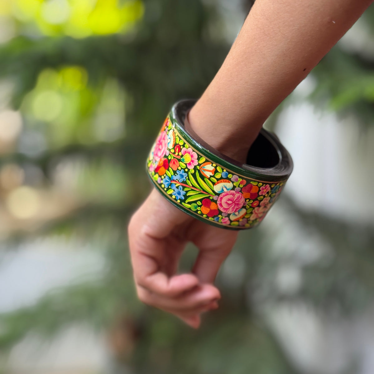 NAQQASHI DVITIYA THIN GREEN FLORALS /2.4