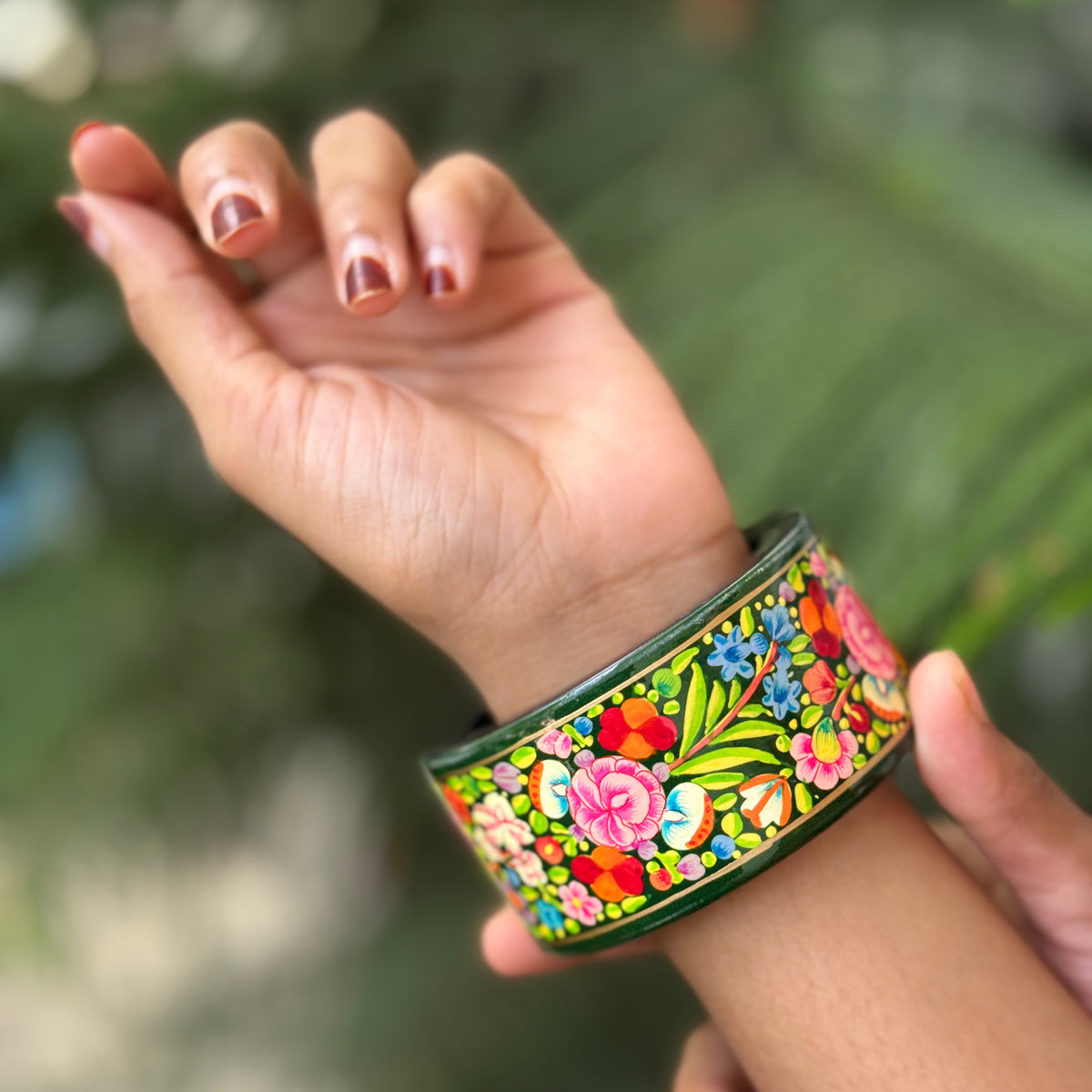 NAQQASHI DVITIYA THIN GREEN FLORALS /2.4