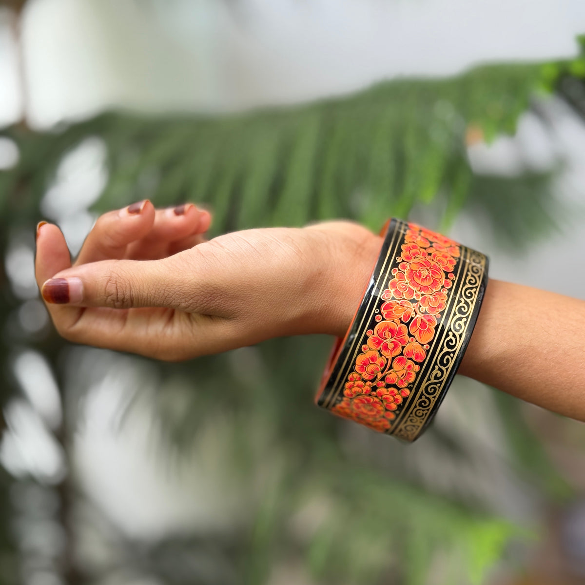 NAQQASHI DVITIYA THIN ORANGE GOLD FLORALS  /2.4