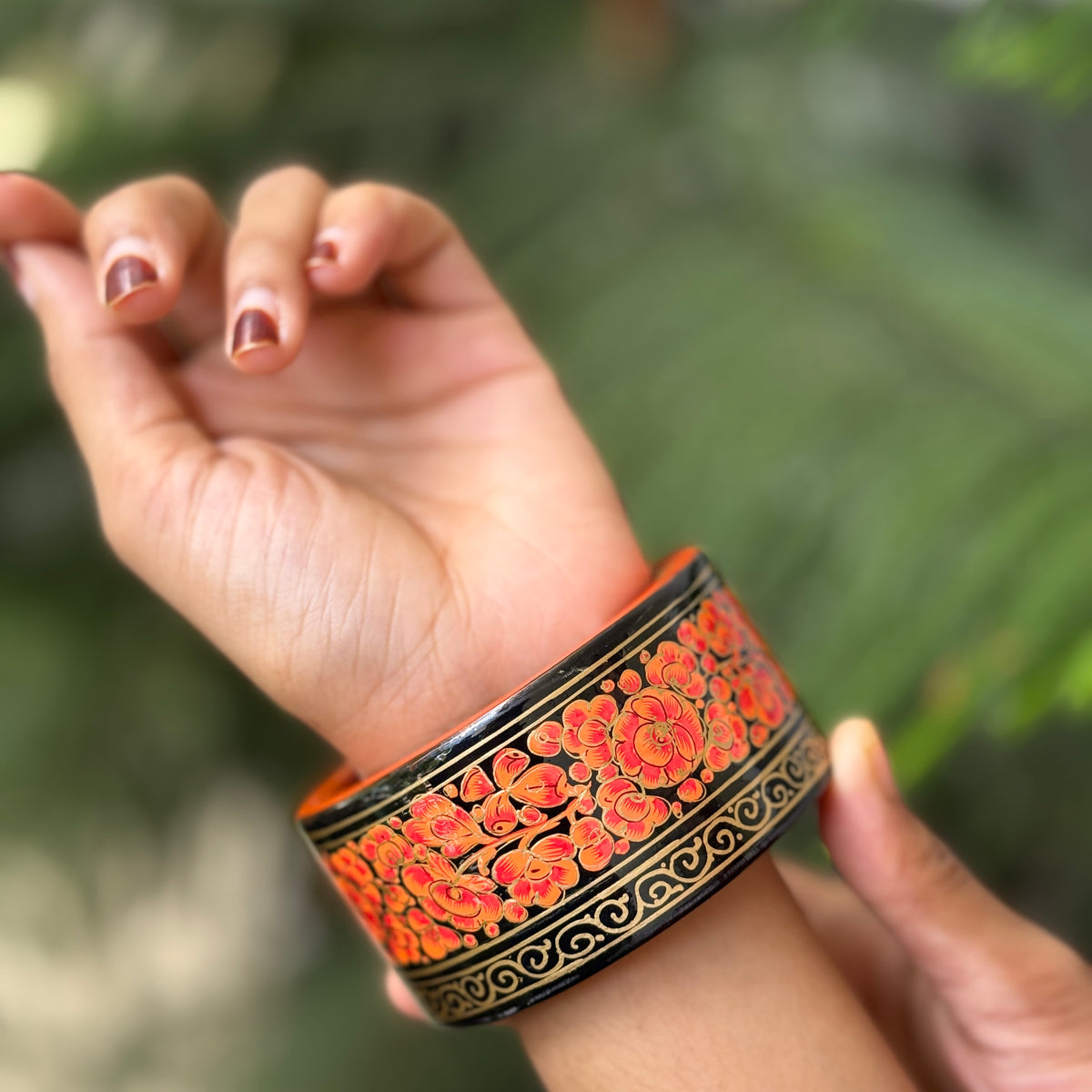 NAQQASHI DVITIYA THIN ORANGE GOLD FLORALS  /2.4