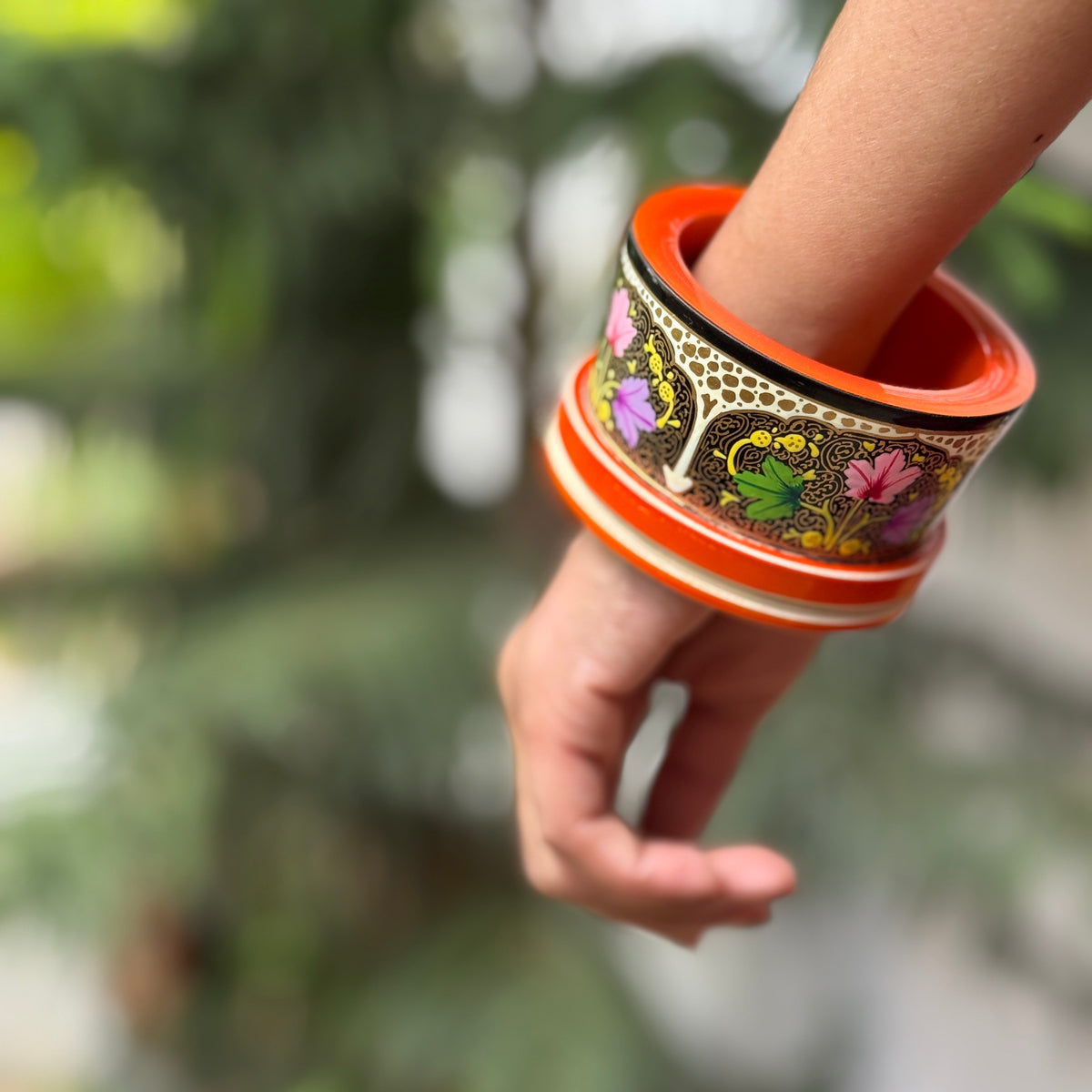 MALHAR NAQQASHI CREAM ORANGE 2.4