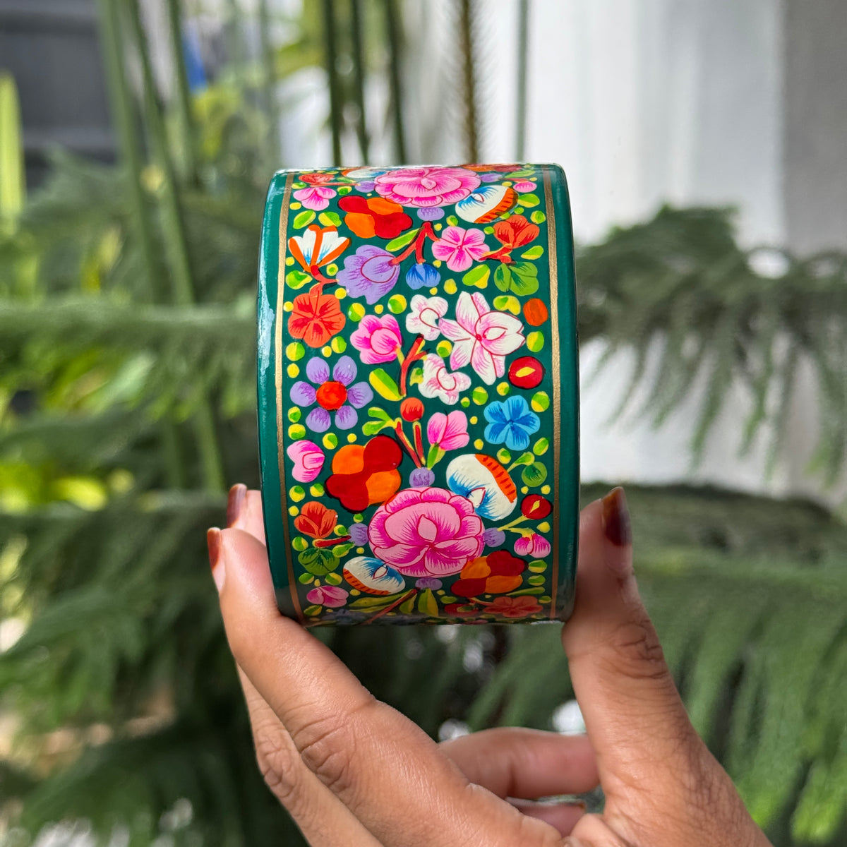 NAQQASHI DVITIYA THICK MULTI-COLOUR FLORALS 2.6