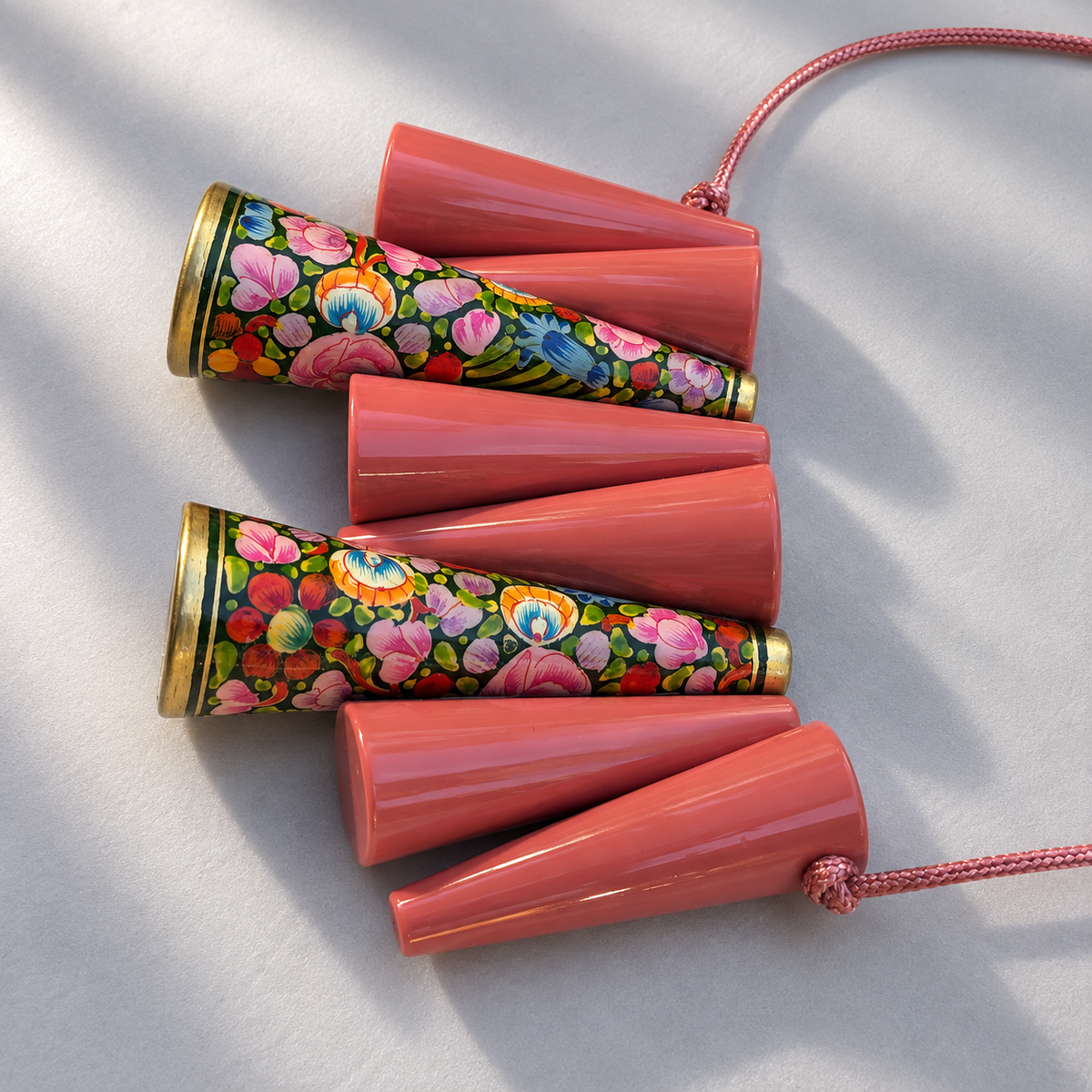TRIKONES NAQQASHI PINK FLORALS