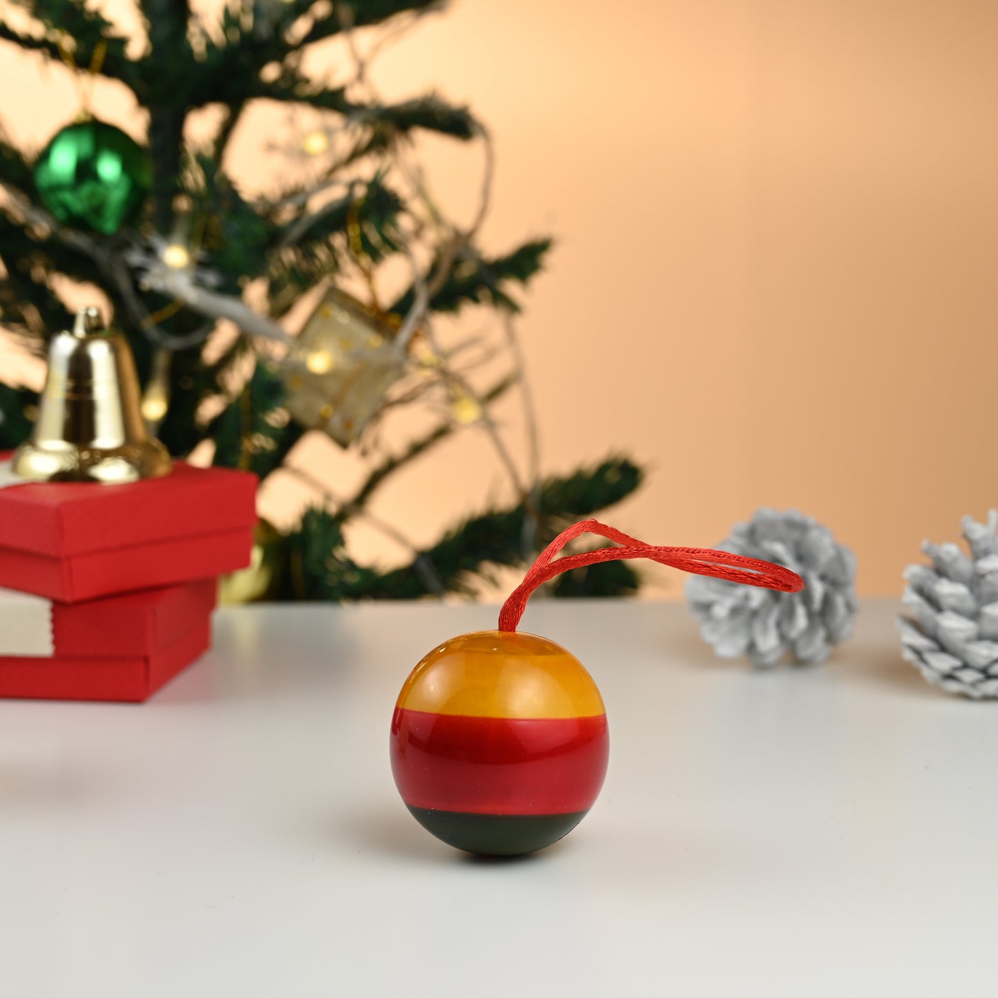 4 XMAS BAUBLES
