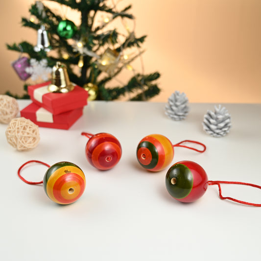 4 XMAS BAUBLES