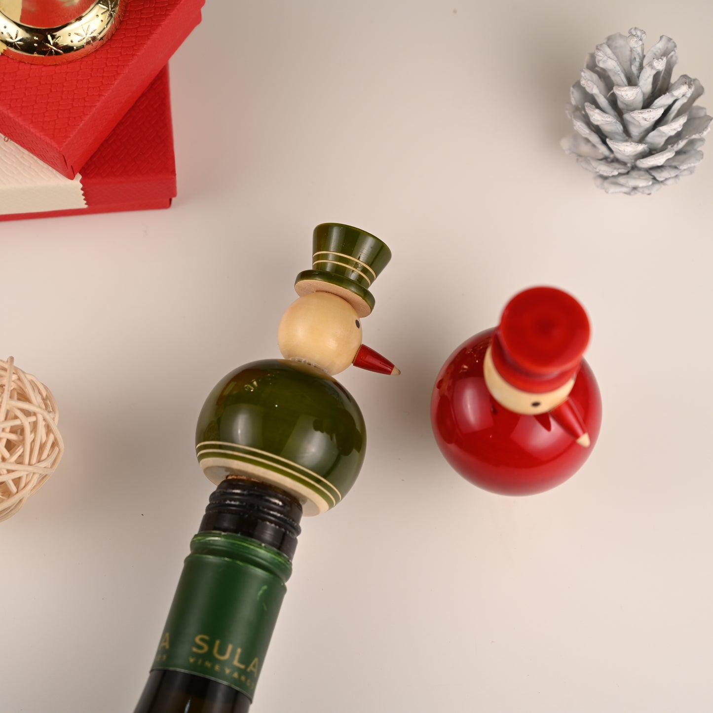 FLAKY SNOWMAN bottle stoppers (a pair)